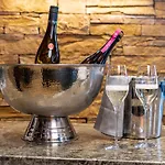 Greti - Alpine Boutique Mit Alpentherme Eintritt, Reichhaltigem Fruehstueck, Sauna * Bad Hofgastein