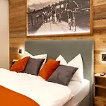 Hotel Greti - Alpine Boutique Mit Alpentherme Eintritt, Reichhaltigem Fruehstueck, Sauna Bad Hofgastein