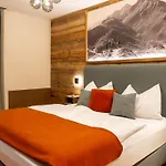 Hotel Greti - Alpine Boutique Mit Alpentherme Eintritt, Reichhaltigem Fruehstueck, Sauna *