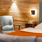 Greti - Alpine Boutique Mit Alpentherme Eintritt, Reichhaltigem Fruehstueck, Sauna Szálloda Bad Hofgastein