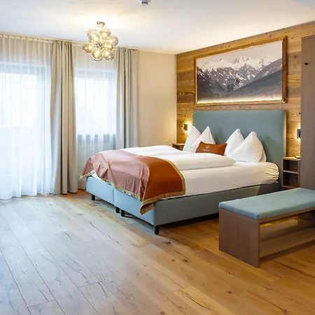 Hotel Greti - Dahoam, Nur Feiner - Alpine Boutique Mit Alpentherme Eintritt, Reichhaltigem Fruehstueck, Sauna *