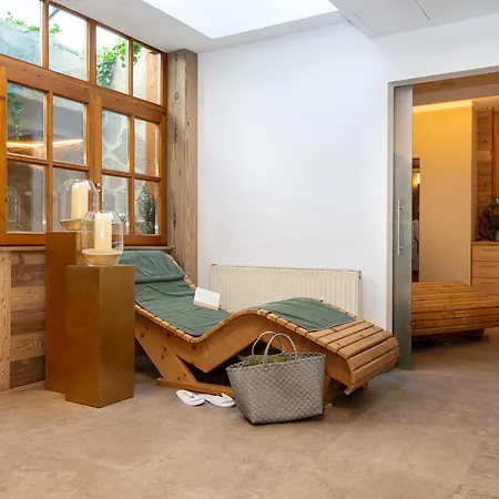 Greti - Alpine Boutique Mit Alpentherme Eintritt, Reichhaltigem Fruehstueck, Sauna Bad Hofgastein