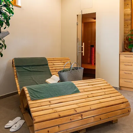 Greti - Dahoam, Nur Feiner - Alpine Boutique Mit Alpentherme Eintritt, Reichhaltigem Fruehstueck, Sauna *