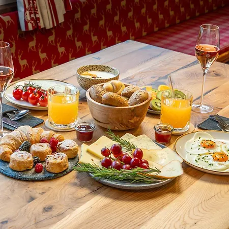 Hotel Greti - Dahoam, Nur Feiner - Alpine Boutique Mit Alpentherme Eintritt, Reichhaltigem Fruehstueck, Sauna *