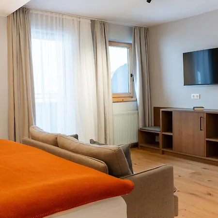 Greti - Dahoam, Nur Feiner - Alpine Boutique Mit Alpentherme Eintritt, Reichhaltigem Fruehstueck, Sauna Hotel