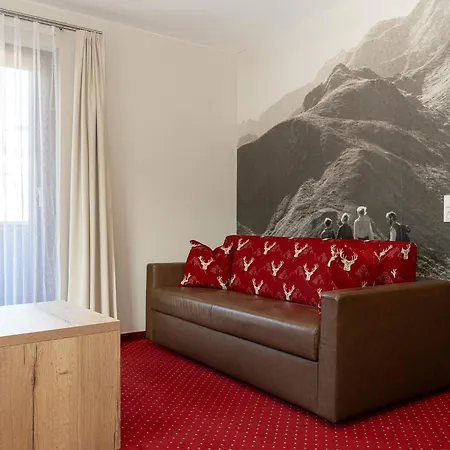 Greti - Dahoam, Nur Feiner - Alpine Boutique Mit Alpentherme Eintritt, Reichhaltigem Fruehstueck, Sauna Hotel Bad Hofgastein