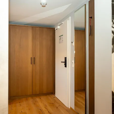 Greti - Alpine Boutique Mit Alpentherme Eintritt, Reichhaltigem Fruehstueck, Sauna ホテル