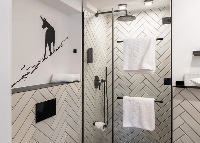 Hotel Greti - Dahoam, Nur Feiner - Alpine Boutique Mit Alpentherme Eintritt, Reichhaltigem Fruehstueck, Sauna