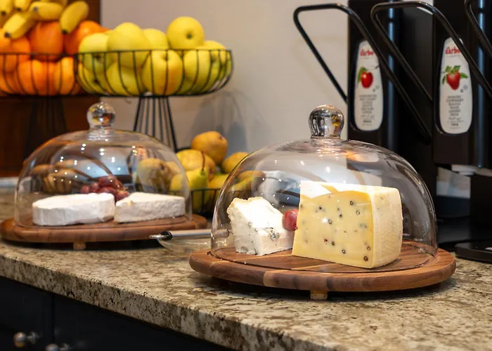 Greti - Dahoam, Nur Feiner - Alpine Boutique Mit Alpentherme Eintritt, Reichhaltigem Fruehstueck, Sauna فندق باد هوفغاستين