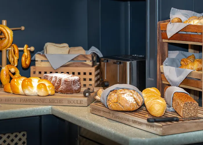 Greti - Dahoam, Nur Feiner - Alpine Boutique Mit Alpentherme Eintritt, Reichhaltigem Fruehstueck, Sauna * Bad Hofgastein