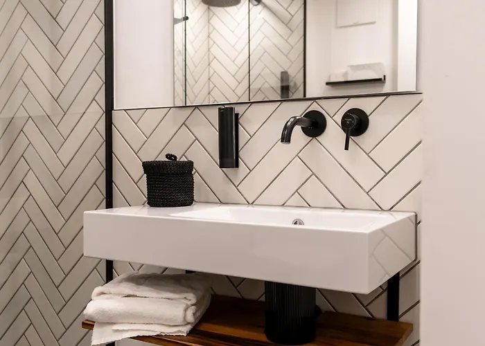 Greti - Dahoam, Nur Feiner - Alpine Boutique Mit Alpentherme Eintritt, Reichhaltigem Fruehstueck, Sauna